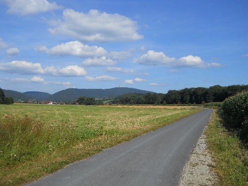 Blick auf den Ble&szlig;berg im Werra-Tal bei Eisfeld