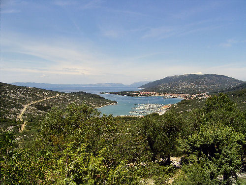 Die Ortschaft Cres auf der Insel Cres