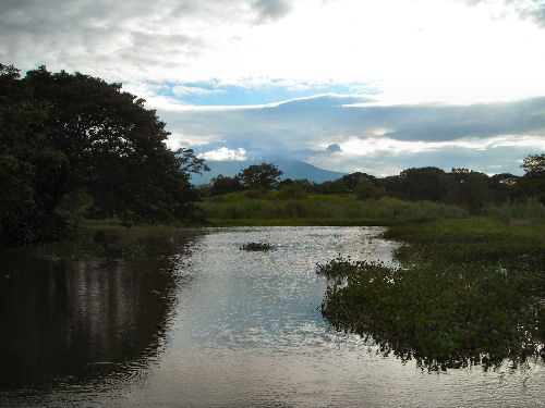 Blick auf den Mombacho von den Isletas
