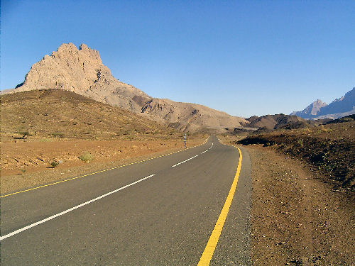Jebel Misht / جبل مشط (links)