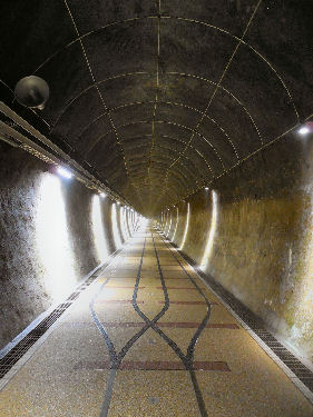 Cǎolǐng-Tunnel